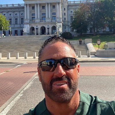 Follower of Jesus Christ. Servant Leader. Husband. Father. Teacher. Coach. MiLB player Dad. Troy U player Dad. Roll Tide Dad.