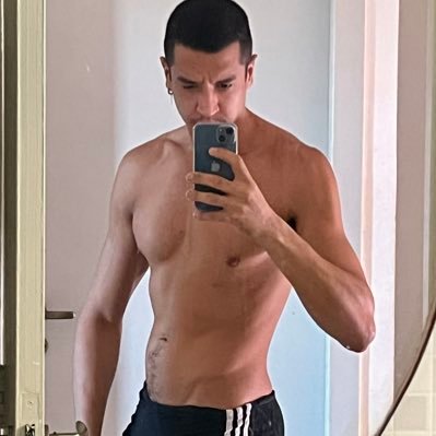 _kreebs's profile picture. Tom of Finland 🖤