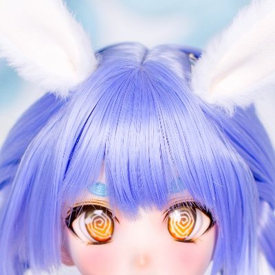 ☔️🐰RainyBunnyの中の人☔️🐰
地雷系・量産型.動物.サキュバス系ドールメイクアーティスト♡
無言フォローと出品の宣伝お許してください
カスタムタグ #RainyBunnyの子
インスタ : mitsukihanato 2012.7.2~