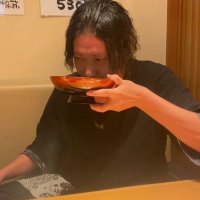 鯵(あじ) (@ajitoyomimasu) 's Twitter Profile