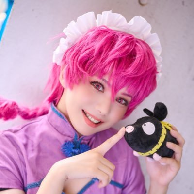 成人オタク。 コスプレイヤー。最近は遊戯王ラッシュデュエルとドラゴンボールフュージョンワールドやってる。令和版らんま1/2をよろしくお願いします。