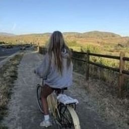 Uguiefe5666615's profile picture. 