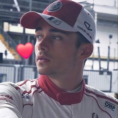 F1 l ❤️CL16, Team Ferrari🏎, MV33💙 l 🦁🐱³³¹⁶ l FUB free l https://t.co/35ayN3je1e