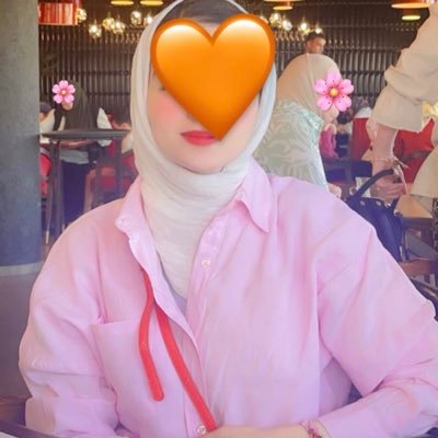 business management 👩🏻💼💗, “Be strong for your future” 💗💗