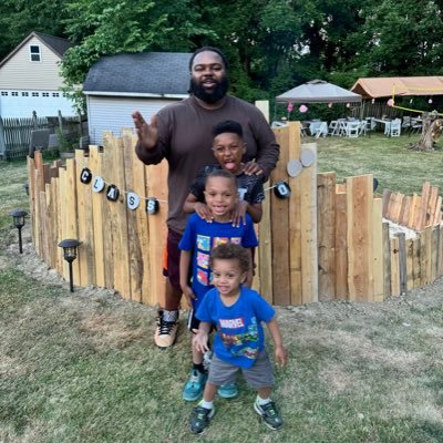 216 ✈ Father of three 👶🏽👶🏽👶🏽Cleveland sports enthusiast, I do data and sport analytics, I do sports betting #jucoproduct #RIPKobe