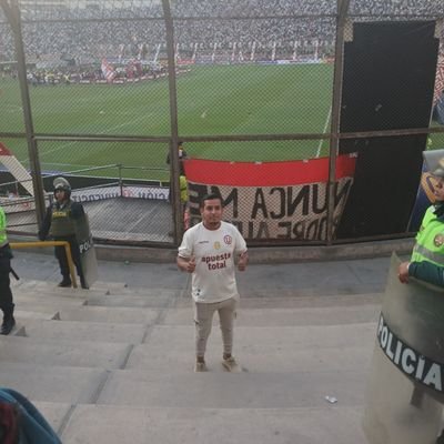 AngelSurez21194's profile picture. 