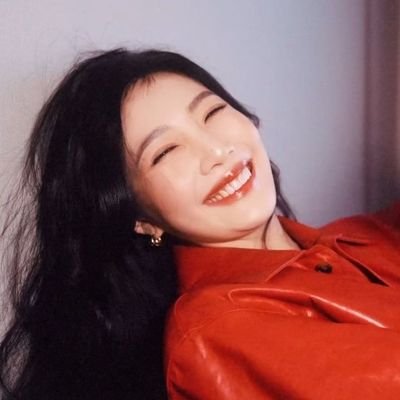 바람이 장난을 칠 때면
나를 꼭 붙잡아줘야 해
또 날아가 버릴라
@Botafogo