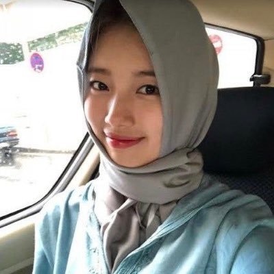 rakunjingga's profile picture. 