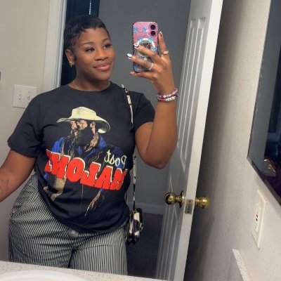 AisforAndy_'s profile picture. 