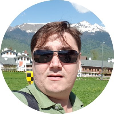 CEO & co-founder of RAY, developing mobile applications for drivers with presence in Poland, UK and USA. My new project Global with AI is also for drivers.