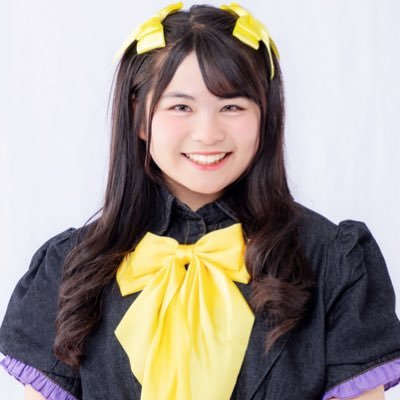 愛知県豊田市のご当地アイドルStar☆T ⭐️【@Star2t_info】/黄色担当💛/のゆりん/12期生 /中学2年生/14歳 /7月28日/145cm…/お話大好き💬🎀/私の笑顔でみんなも笑顔にっ!🍀/ALT見てみてね👀/ 🏷️#やっぱりのゆりがなんばーわん/#のゆりんDAY/⚠️DM❌
