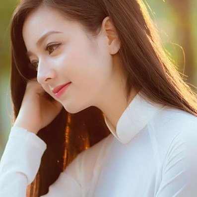 GiannaBrow7016's profile picture. 