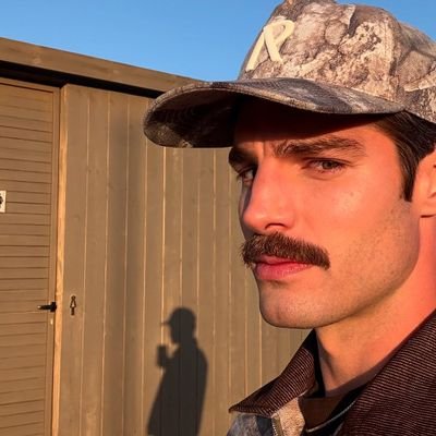 terrepsalasi's profile picture. unapologetic machiavellian