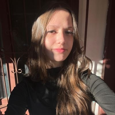 mirellixis's profile picture. capuda