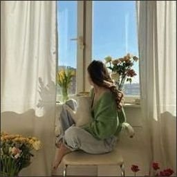K3aWs35Q63siA's profile picture. Believing in magic and chasing moonbeams.