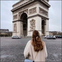 Lover of languages, cultures, and new experiences.