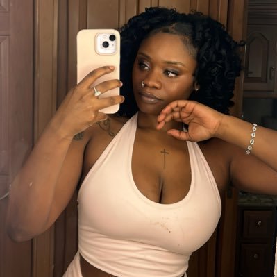 onlymaya0's profile picture. always available for MEEETUPS, FT, Dropbox 📍only dm to book incalls/outcalls/car visits 🍑🍆💦