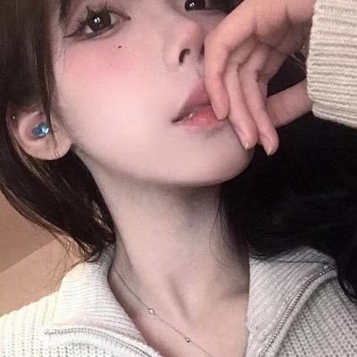 9RLc3DRVI5FRr's profile picture. 