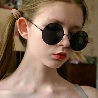 73Xjf7adMohXzm's profile picture. 