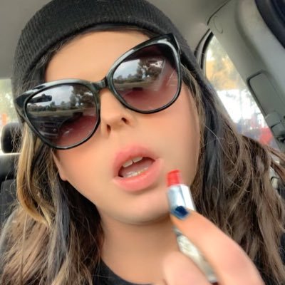 ADULT CONTENT 🔞 I'm Lauren 🙃🇦🇺Kaitycumcake on the World Wide Web. Transdjenter ♂️🤘♀️Here for the porn. I’m a bit of a slut for cock 🫠🥵