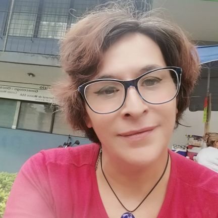 En esta, su cuenta preferida, no explicamos twitts.
Tampoco estamos abiertos al diálogo.
Mucho menos a la discusión. Así que ni se enganchen.
Saludos 💋