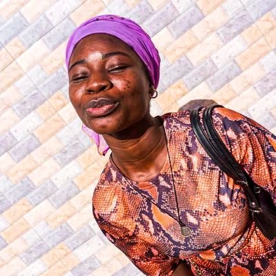 FaithOdenigbo1's profile picture. ✨ Designer of bold visuals 
✨Storyteller through edits & motion 
✨ Your trusted data plug 
I don’t just create, I connect ideas to results.
Send a DM let's deal