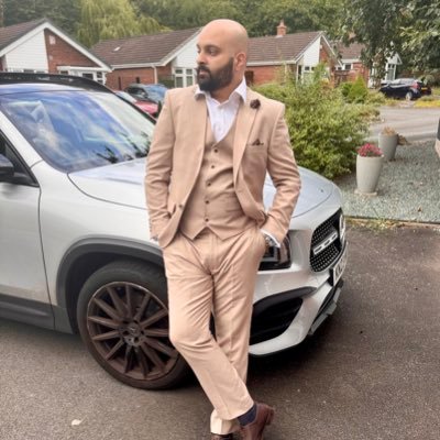 camran_khan's profile picture. Co-Founder & CTO @ iQDoctor | HealthTech | MedTech | PropTech | FinTech | Logistics | Investor | Technology Enthusiast | Board Advisor | Dairy Farmer