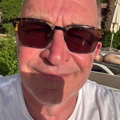 Christi20003189's profile picture. loves a holiday.