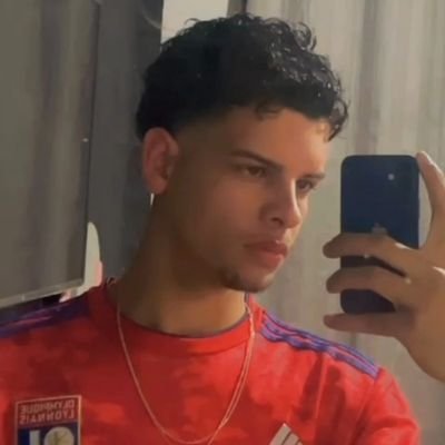 Oluisfilipe__'s profile picture. 23♓ / Porto Alegre RS 

                                    @gremio