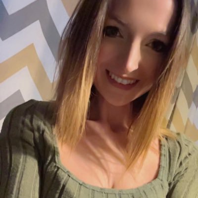 CherylWood24's profile picture. 