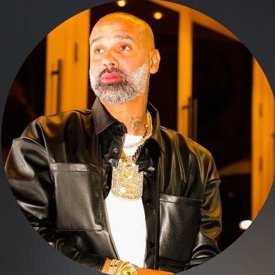 57freddy👿🇩🇴👹
📍MIAMI 305👌🏽✋🏽
@Rickcrosscarshow
@theslipperysoap
🎶MMG
🏘️Investor
🌎Hustler