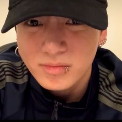 JK DVD, bangtan regular OT7 collector ||
MINGI - SEONGHWA regular ATEEZ collector.
🥐 + ☕
photocard world builder | based in SP 🍪