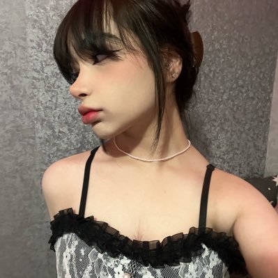 _shixna's profile picture. 私はクラゲになりたい🪼