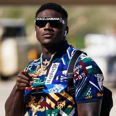 itsonlymoneybro's profile picture. Hello, Twitter!