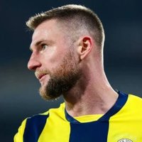 ROBİN VAN PERSİE (@aksuhakk19945) Twitter profile photo