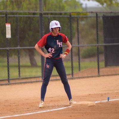 2027 UTL/ RHP | WA Ladyhawks Fairbairn 16U | IDT All Star | mhoekendorf2027@gmail.com NCAA ID #2409402373 |📞425-263-1289
