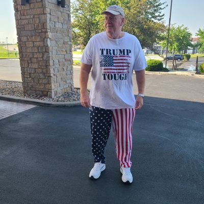 Father to two young adult daughters enjoying them navigating their path, Electrical Engineer, martial arts, gym fanatic, enjoy investing Nasdaq and OTC