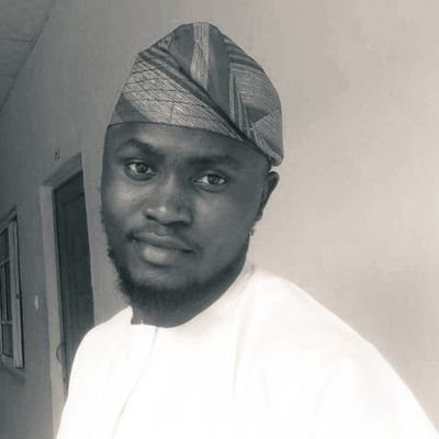 LLB(in view)🧑⚖️//Tech💻//RealMadrid//Poet//VETERAN (🫡).