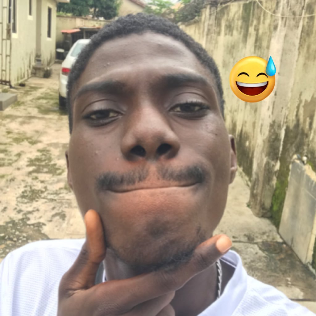 Voke020's profile picture. Software market experienced man.