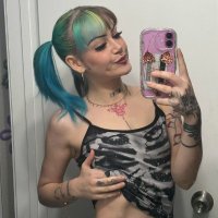 Faye Blue (@fayeebluueexoxo) 's Twitter Profile