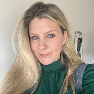 Snark, Shade, & Justice—cry about it! Family, Urgent Care, & Cardiology Nurse Practitioner. LSU. Chewing gum=Disgust Not into Die for the Dow People over Profit