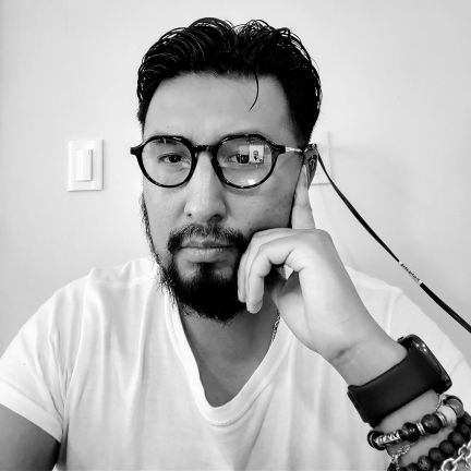 10 años de comunicación y periodismo. Política y deportes ocupan la mayor parte de mis análisis.