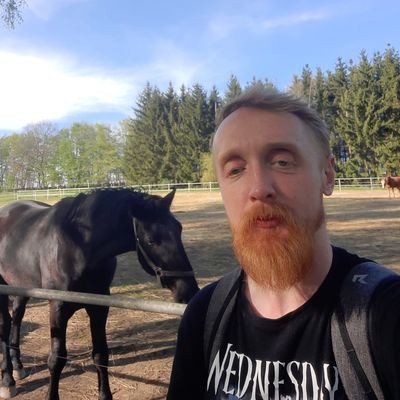 Mluvit není zakázáno, takže když něco napíšu tak to za chvíli smažu jako kdybych promluvil, to taky odejde s koncem zvuku.