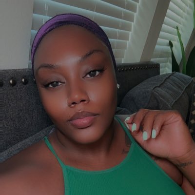@_UnrulyMahogany