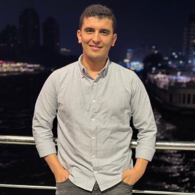 أنا مش بني آدام أنا مهندس -لقد كنا نحيا عبثاً حتي خلق الله المهندسين - الله يرحمك ي بابا