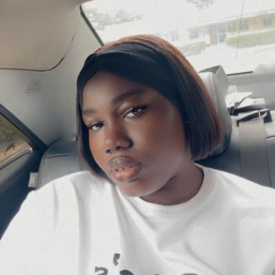 Love to laugh , Aries ♈️ ,lover of God ....Jesus babygirl😍😍perfume seller/Realestate. IG page @mee’s perfumery #bbnaija lover #chelsea lover