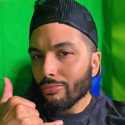 Cloud Sec 🗝️🛜💻☁️| VET 🇵🇷| @sweetmamabri 💍❤️| Snowboarder 🏂| Bloodhunt 🧛♀️ 🎮 | Girl Dad 👨👧|I game WTF || NV📍| 📺Follow That ⬇️