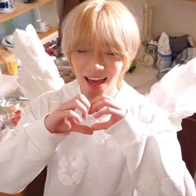 ni0Lee's profile picture. 