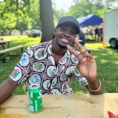A Student of U of M Flint Studying Master’s in Business Administration. A proud Culer