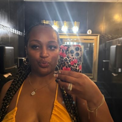 scoopofecoop's profile picture. just ranting don’t mind me.